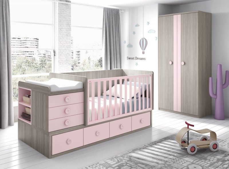 Dormitorio infantil con cuna convertible