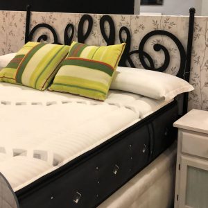 Cabecero forja negro outlet Muebles Toscana