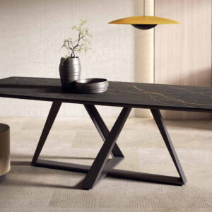Mesa de comedor modelo CASIRAGUI