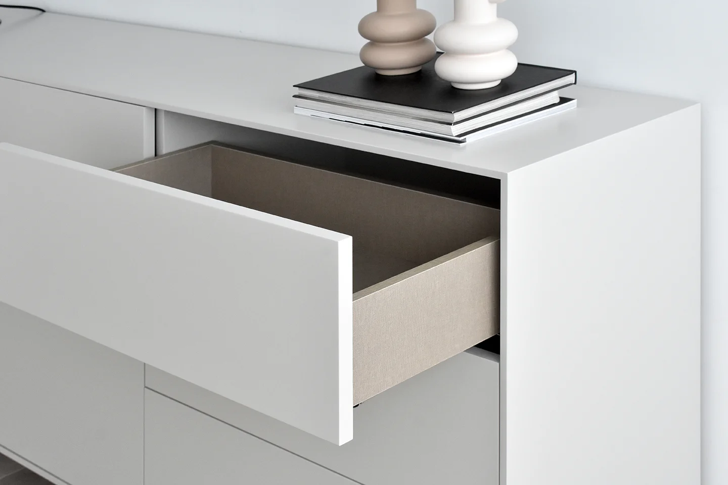 Aparador NORDIC LACADO - Imagen 2