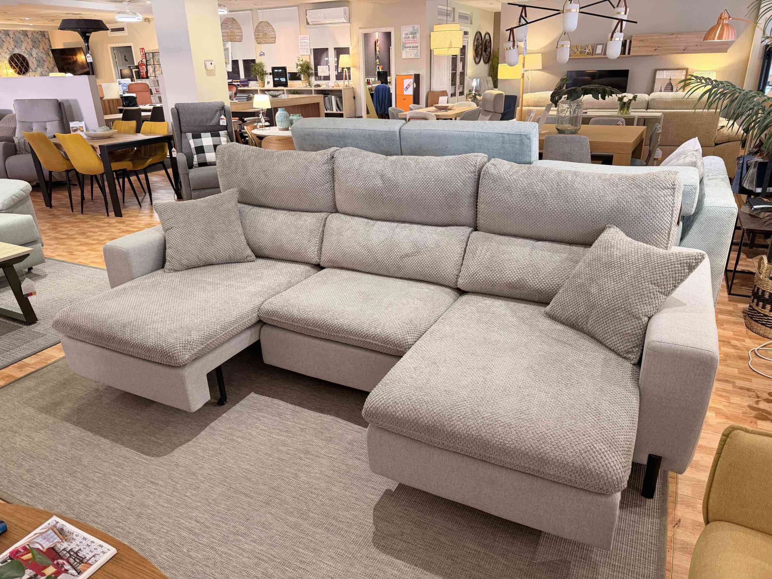 SOFÁ LINEAL CARROS CORA - Imagen 3