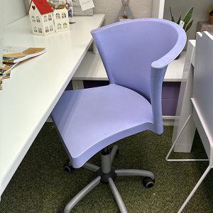 Silla de escritorio morada outlet Muebles Toscana