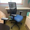 Silla de escritorio respaldo azul - Image 3