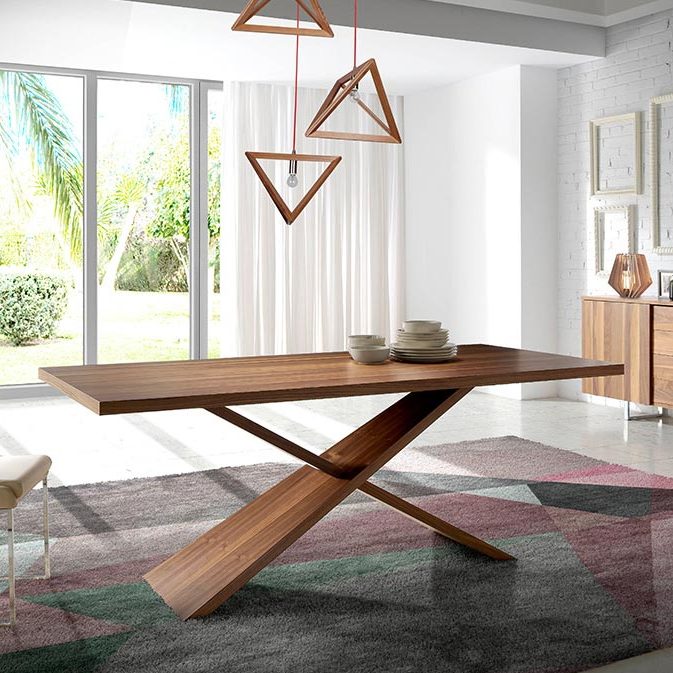 Mesa de comedor moderna de madera maciza de nogal