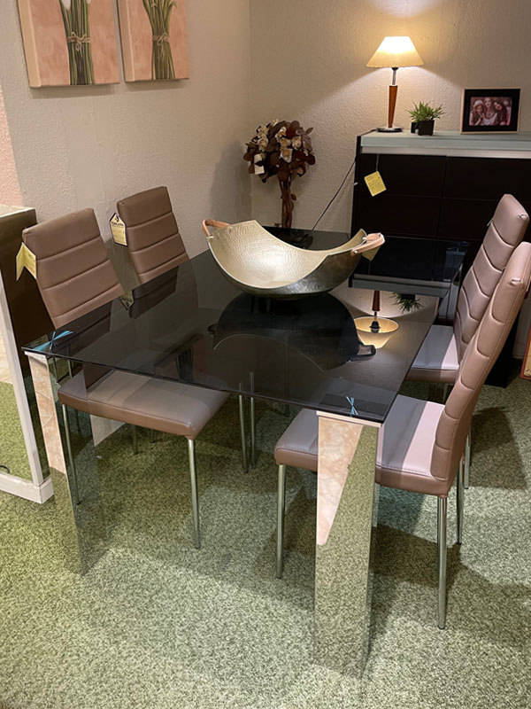 Mesa de cristal y 4 sillas "Petra" | Muebles Toscana